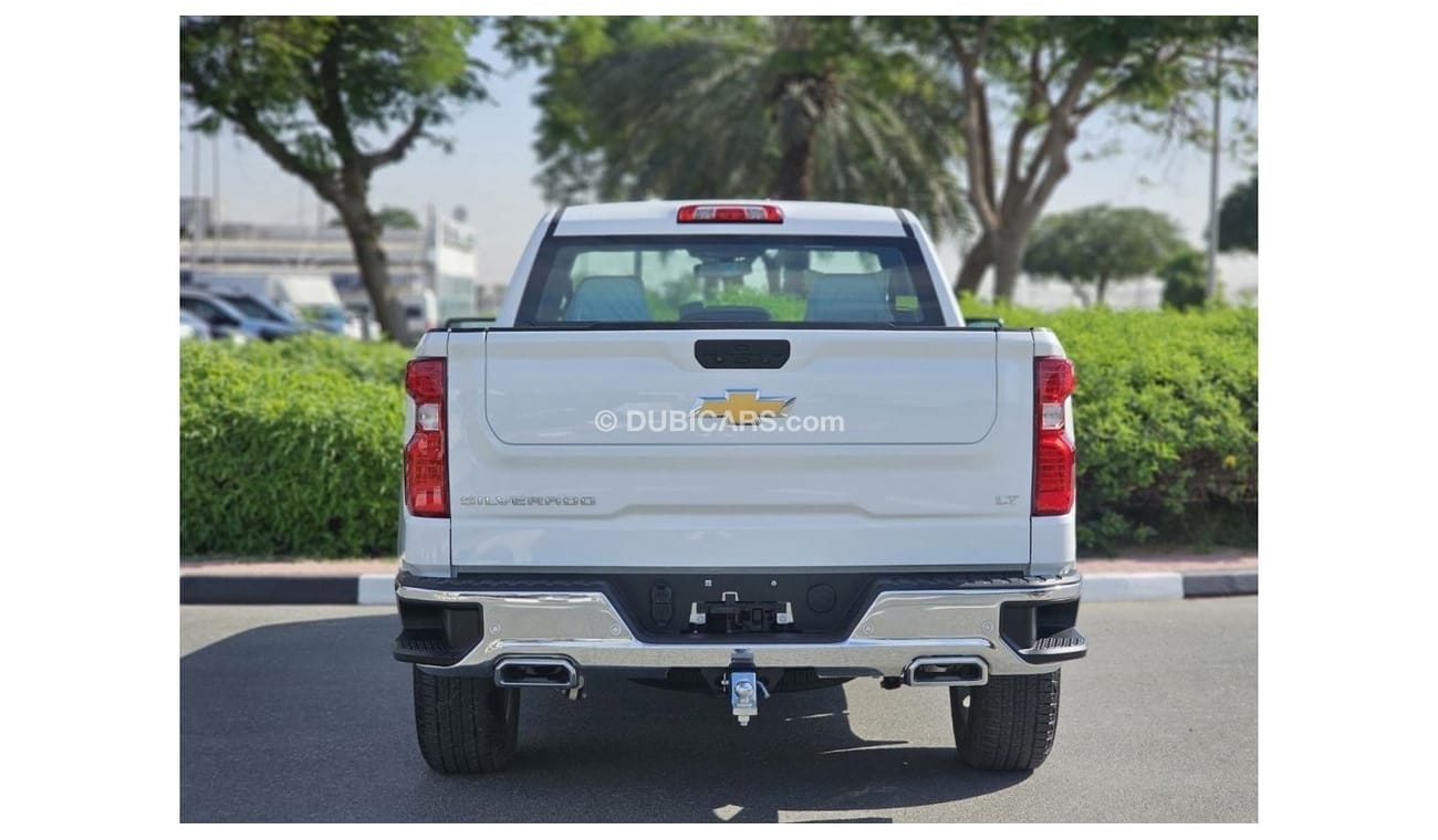 Chevrolet Silverado LT CHEVROLET SILVERADO Z71 V8 2022 GCC DRIVEN ONLY 4K WITH AGENCY WARRANTY IN BRAND NEW CONDITION
