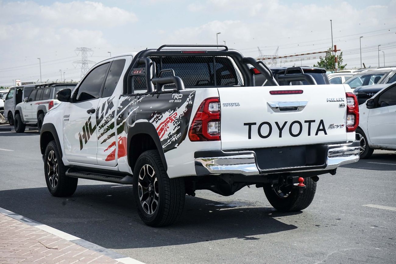 Toyota Hilux 