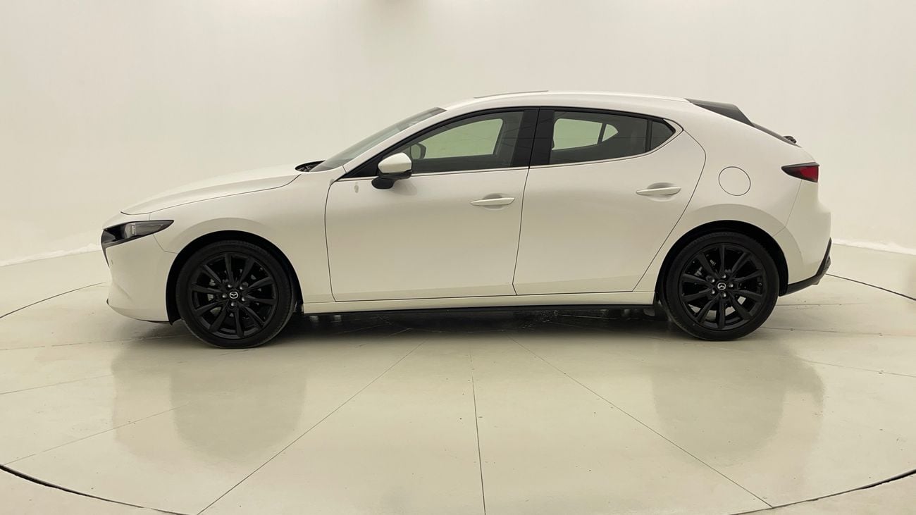 مازدا 3 INTENSE 2 | بدون دفعة مقدمة | اختبار القيادة في المنزل