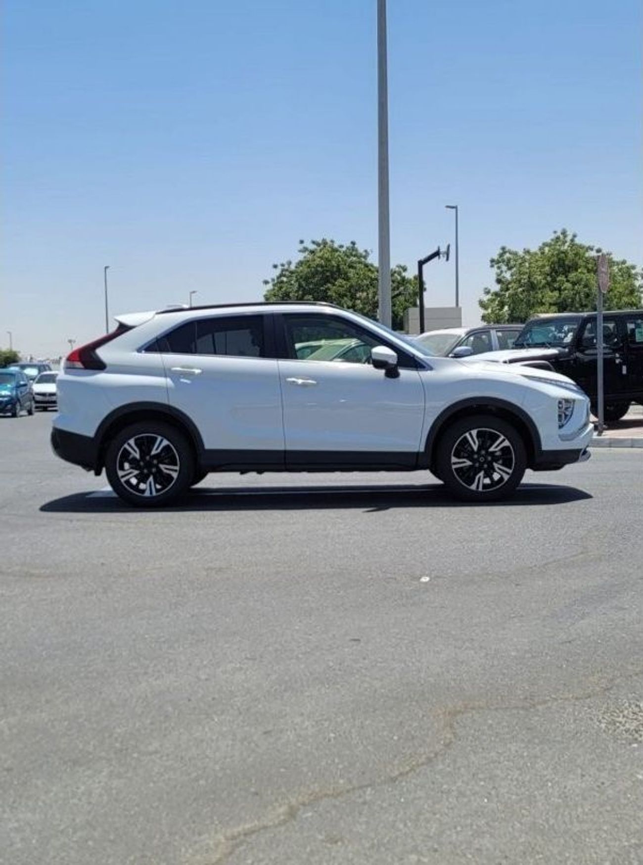 ميتسوبيشي إكلبس ECLIPSE CROSS 1.5L