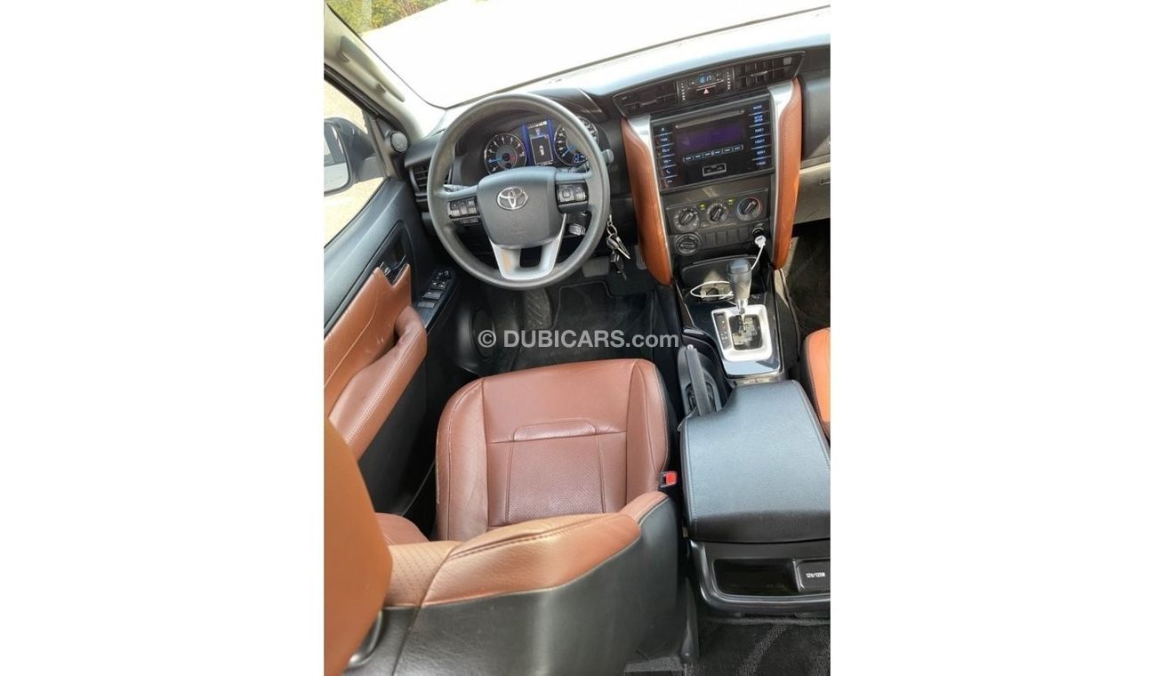 Toyota Fortuner EXR GXR TOYOTA FORTUNER  (GCC  _ SPEC) -  2019- VERY GOOD