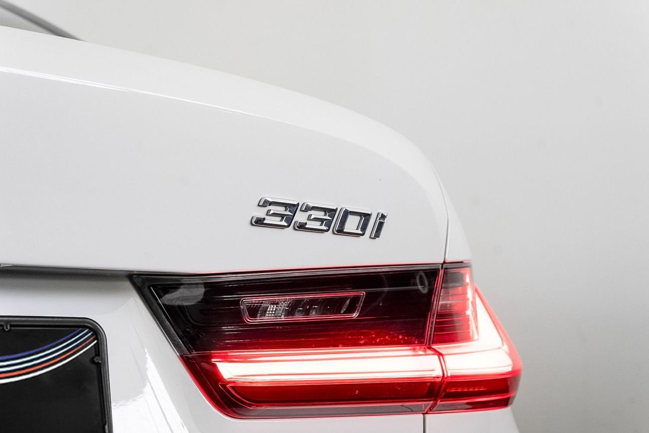 بي أم دبليو 330i M Sport 2.0L (255 HP)