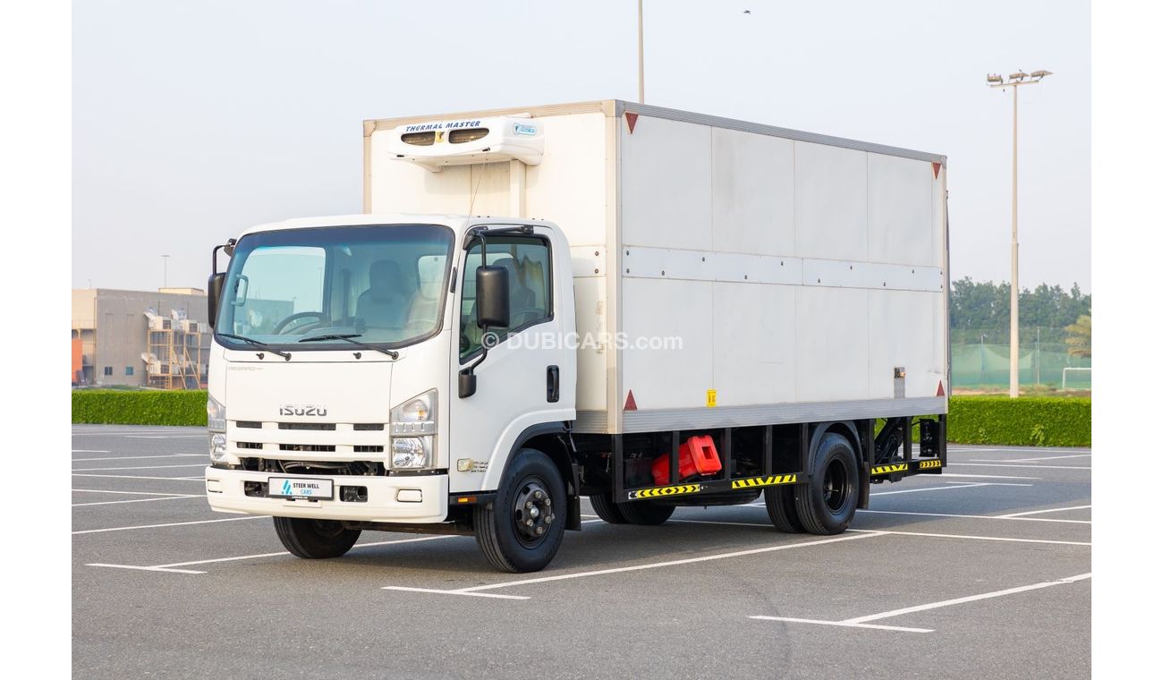 Isuzu NPR Reward 2017 LC Chiller Box with Tail Lift - Diesel M/T - Excellent Condition - GCC Specs