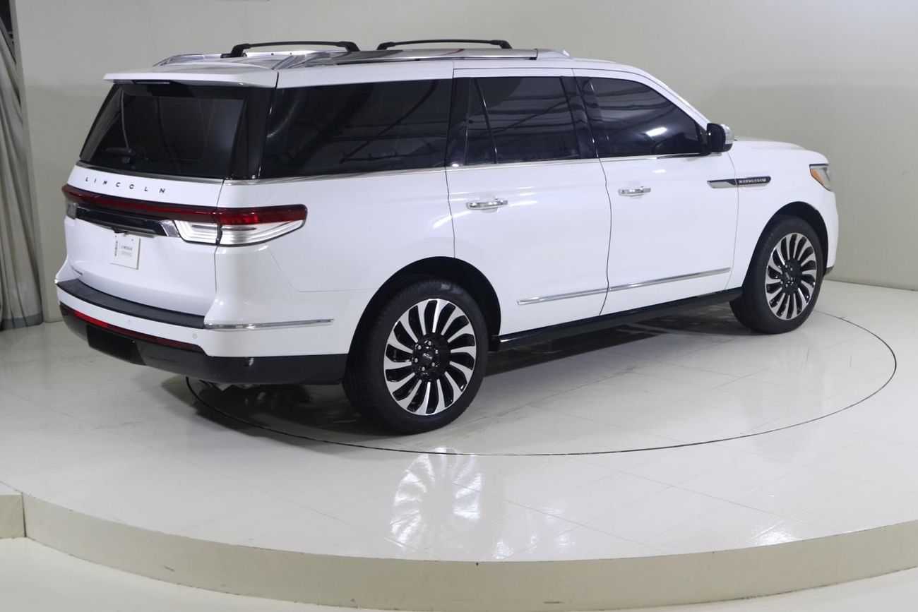 Lincoln Navigator N1924 NAVIGATOR PRESIDENTIAL 3.5L TWIN TURBO