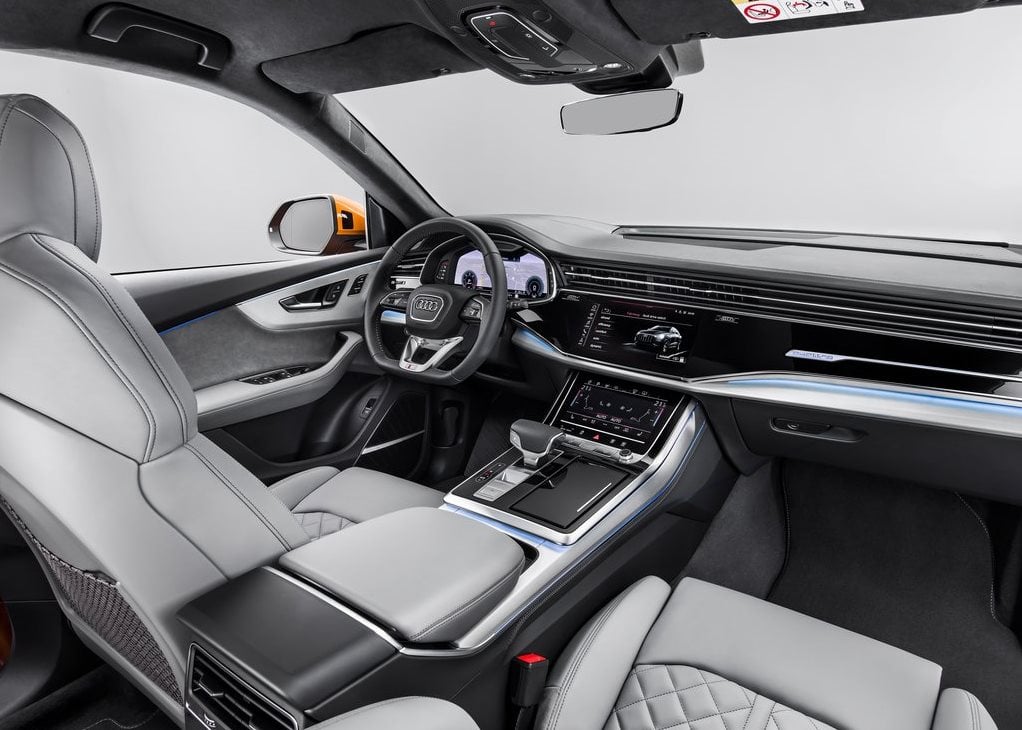 Audi Q8 interior - Cockpit