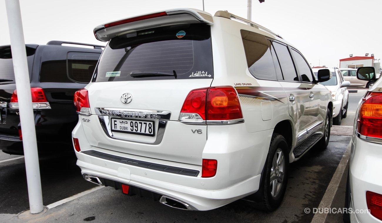 Toyota Land Cruiser GXR V6