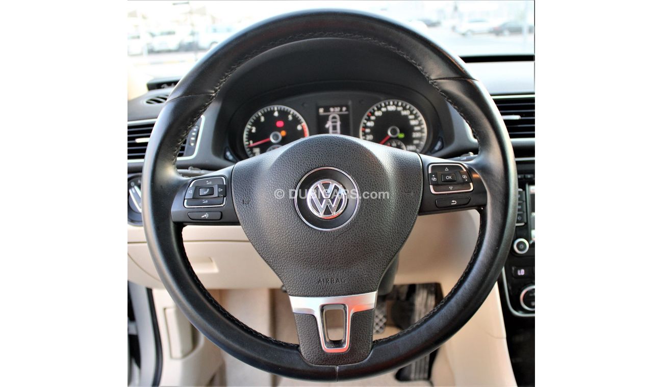 Volkswagen Passat Volkswagen Passat 2015 GCC in excellent condition without accidents, very clean from inside and outs
