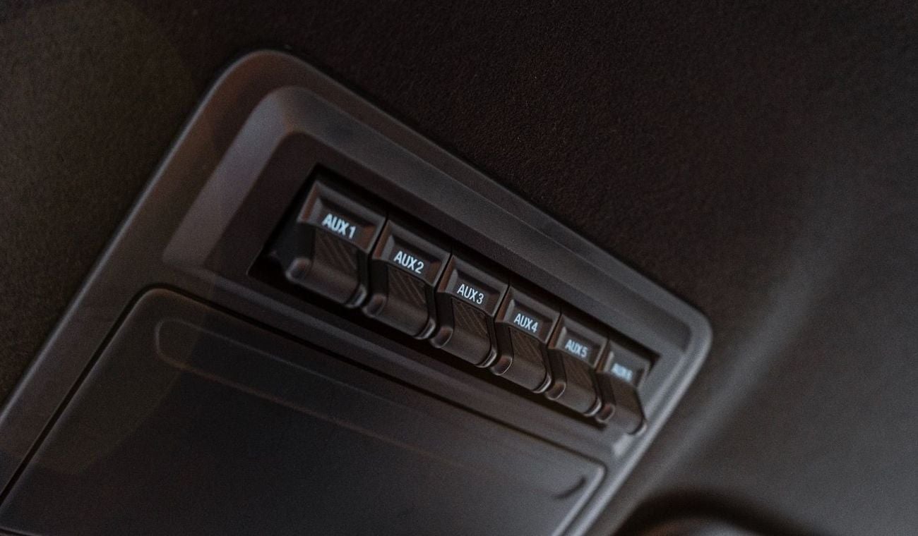 فورد رينجر رابتور MY25/25 FORD RANGER RAPTOR V6 3.0L petrol