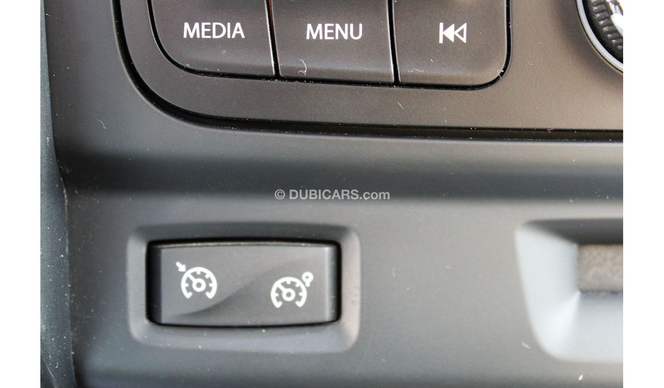 رينو داستر SE بلس خالية من الحوادث - خليجي - السيارة بحالة ممتازة من الداخل والخارج