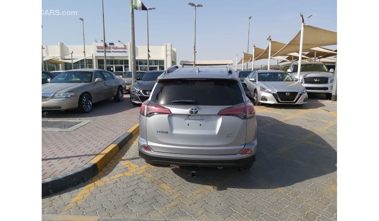 Toyota RAV4 AWD  , VERY CLEAN WITH LOW MILEAGE