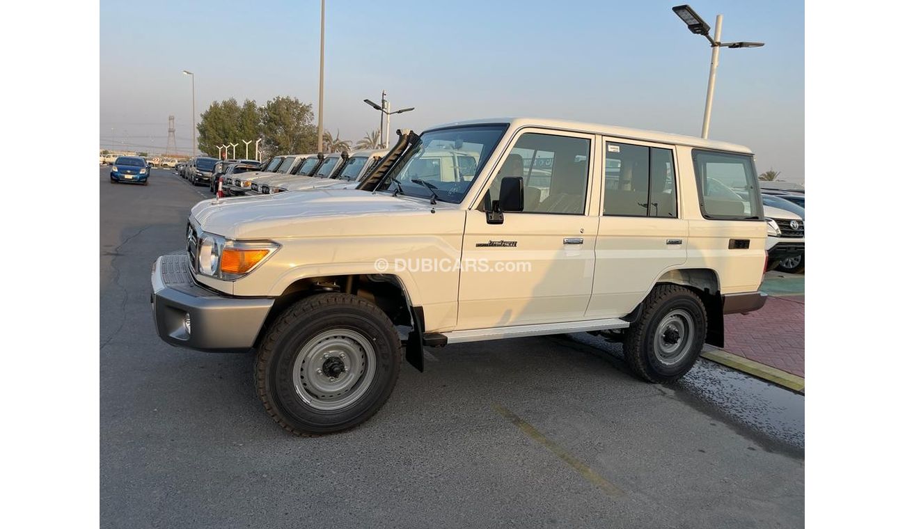 Toyota Land Cruiser 70