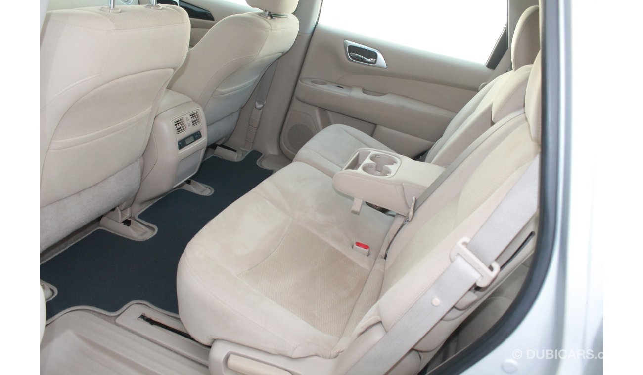 Nissan Pathfinder 3.5L V6 S 4WD 2015 MODEL WITH WARRANTY