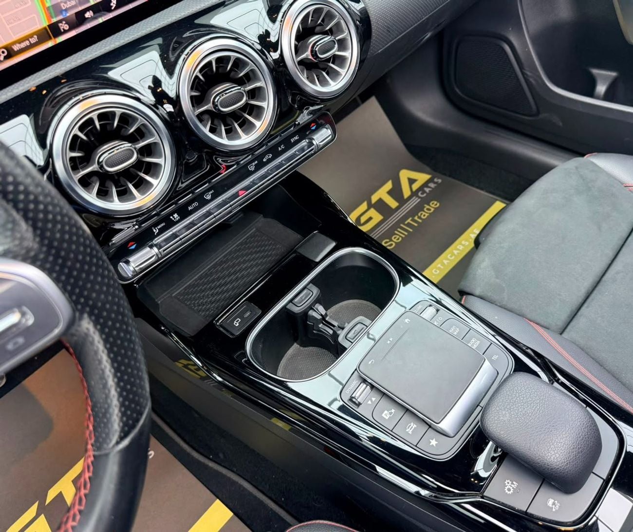 Mercedes Benz A35 AMG 4MATIC 2021 Mercedes-AMG A35, AutoGuard Warranty, Full Mercedes Service History, GCC Specs.