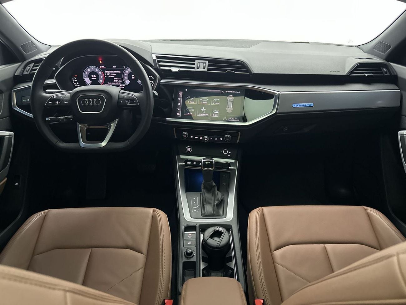 Audi Q3 40 TFSI S-LINE SPORTBACK Sportback 40 TFSI 2.0L 4WD Q3 Sportback 40 TFSI quat 180hp (Ref# 44917)