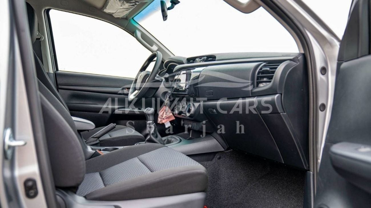 تويوتا هيلوكس GL TOYOTA HILUX DC 2.4D MT 4X4 P.WINDOW 2025