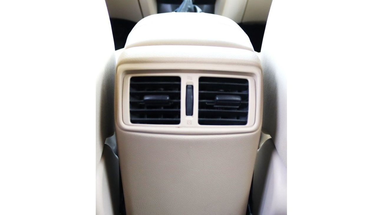 نيسان إكس تريل 2020 نيسان إكس تريل SL (T32)، سيارات الدفع الرباعي 5dr، 2.5L 4cyl بنزين، أوتوماتيكي، دفع رباعي