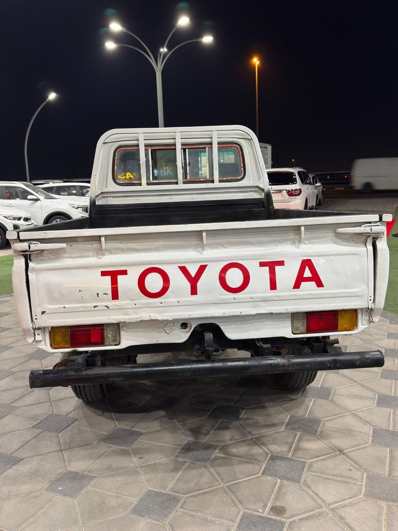 تويوتا لاند كروزر