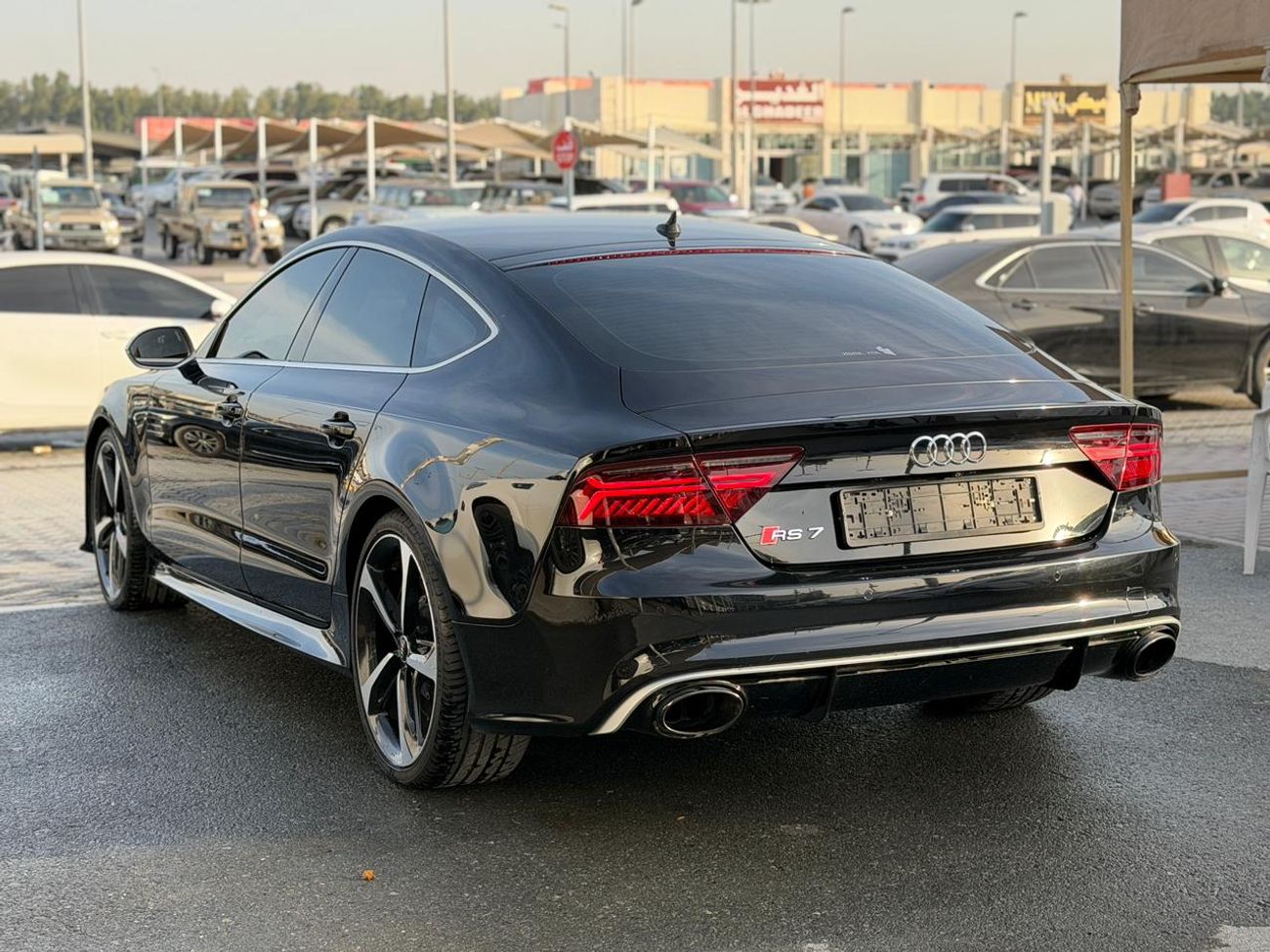 Audi RS7 TFSI quattro 4.0L Audi RS7 Quattro V8 / 2016 / Japanese / Free Accident  / Full Option / Only 97,000
