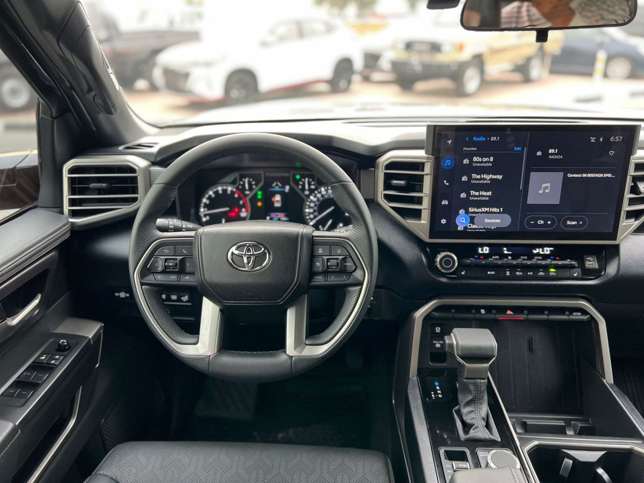 Toyota Tundra 2025 Toyota Tundra TRD Crewmax 3.4L V6 - Full Screen With Radar & Rollbar - 4x4 AWD - Fully Loaded -