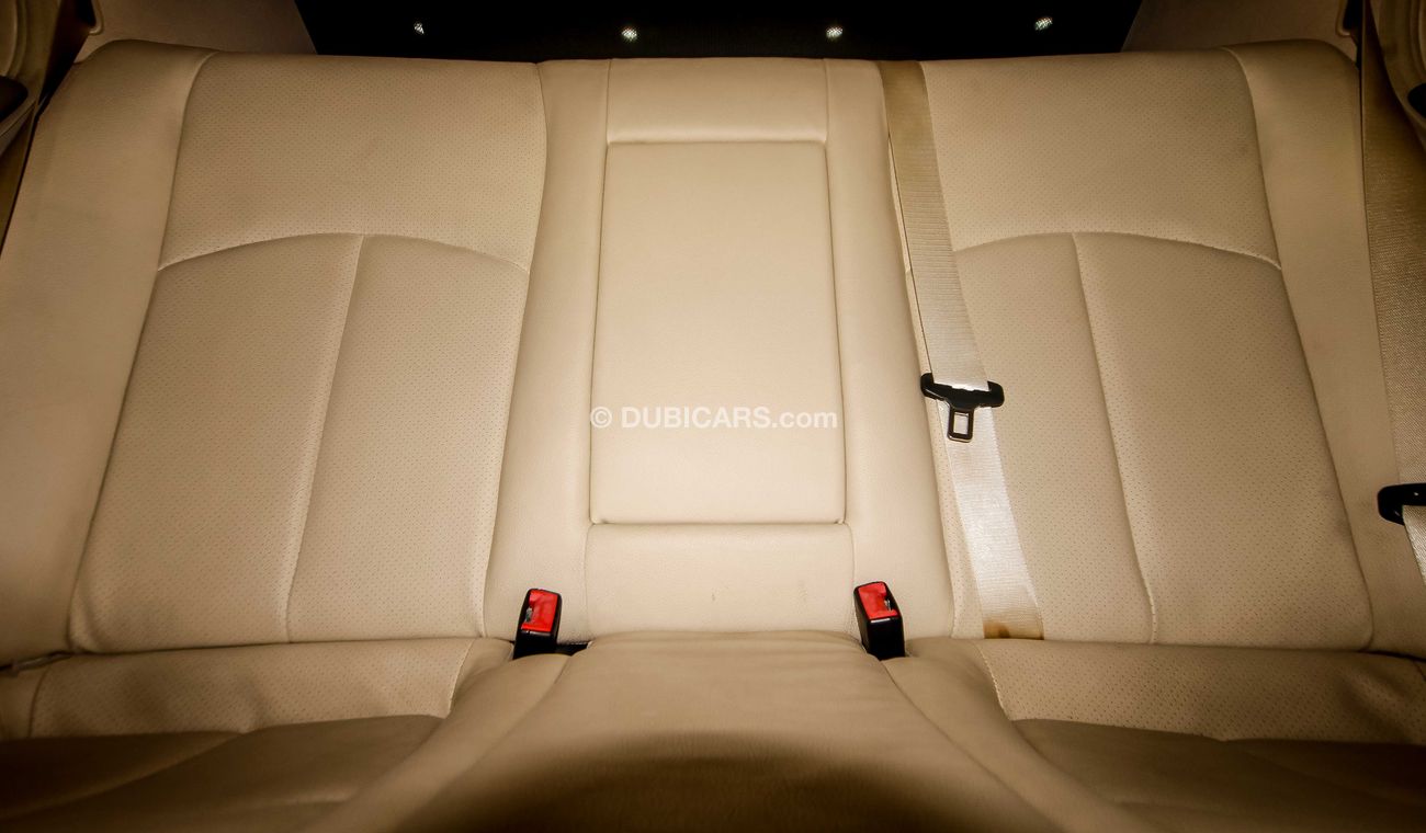 مرسيدس بنز E200 Kompressor