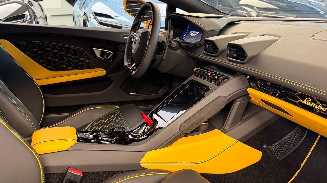 لامبورغيني هوراكان ايفو سبايدر Lamborghini Huracán EVO Spyder – V10 - 2023