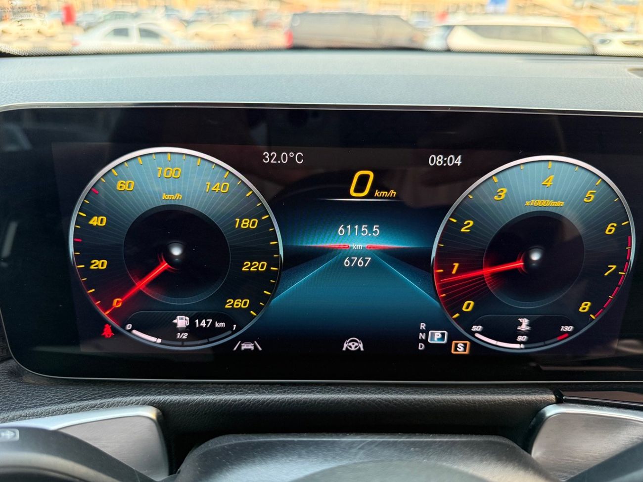 Mercedes-Benz GLB 250 Premium 2.0L (5 Seater)