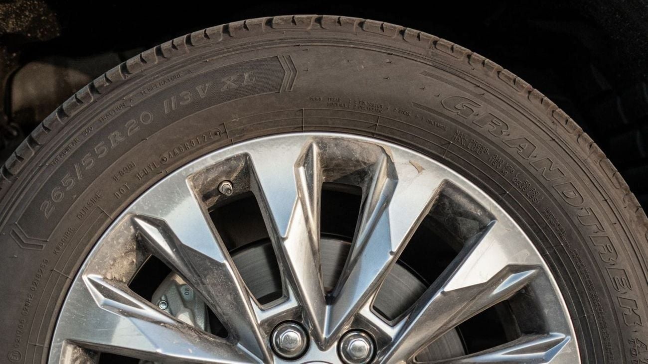 Toyota Land Cruiser 300 VXR 3.3D Full Option with RADAR, Two Tone Leather Seats 2024YM