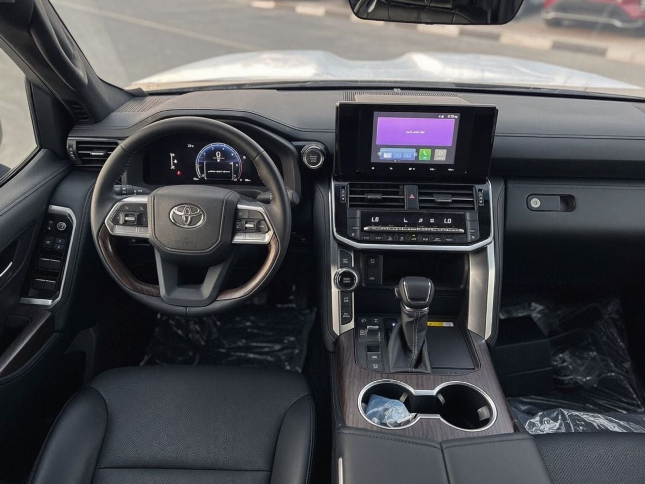 تويوتا لاند كروزر EXPORT ONLY - Toyota LC300 GXR 4.0L (Black Interior)