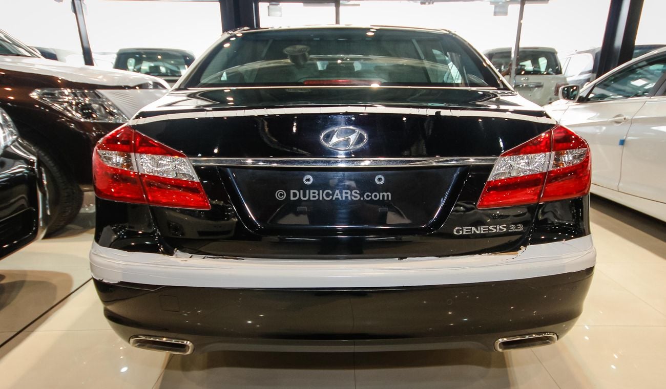 Hyundai Genesis 3.3