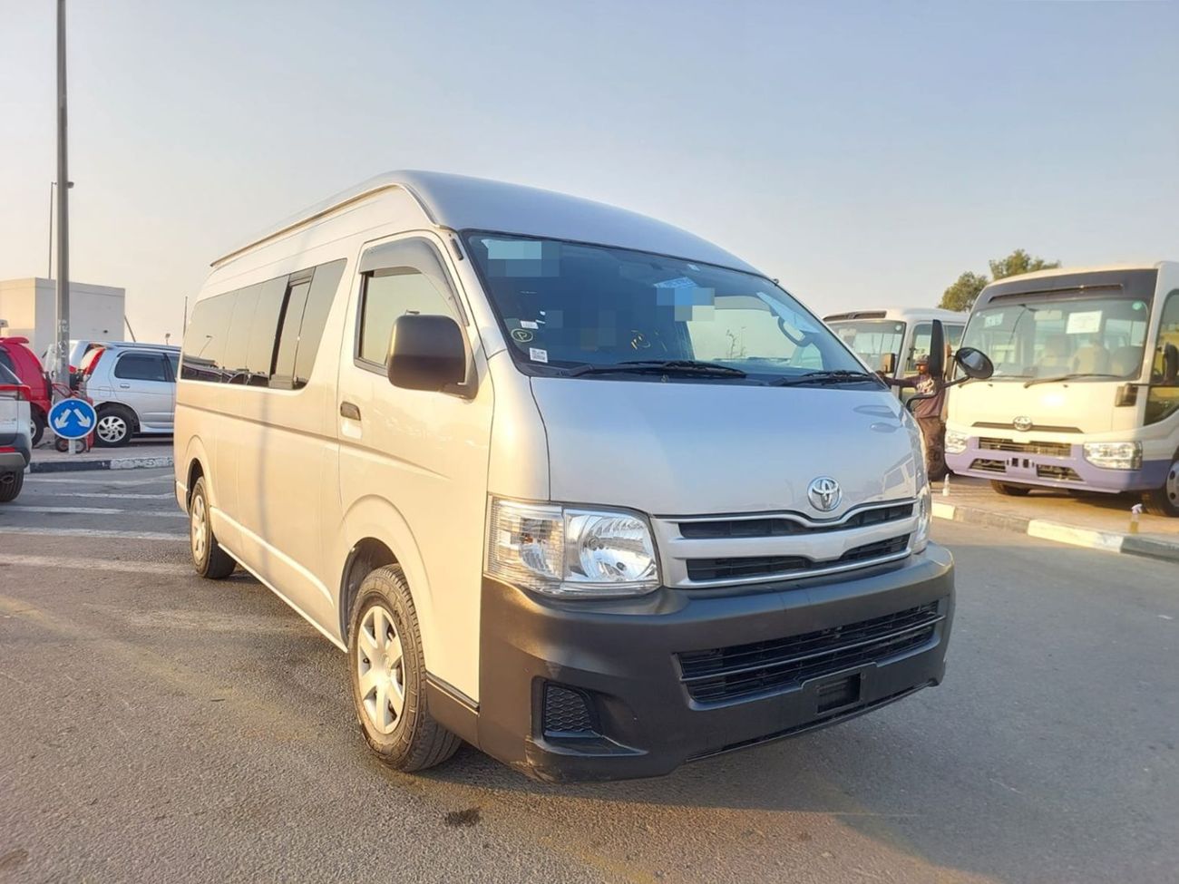 Toyota Hiace TOYOTA HIACE VAN RHD 2013 MODEL 3.0 L DIESEL AUTOMATIC(PM11266)