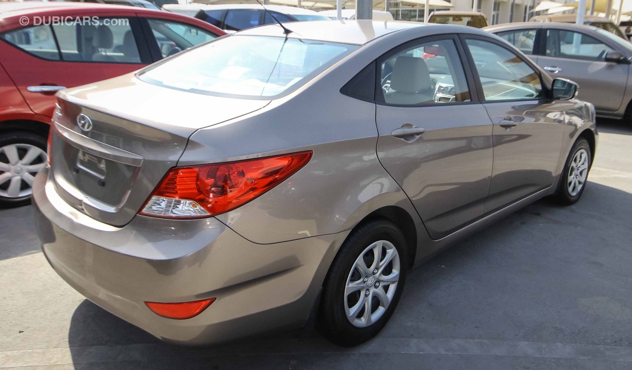 Hyundai Accent