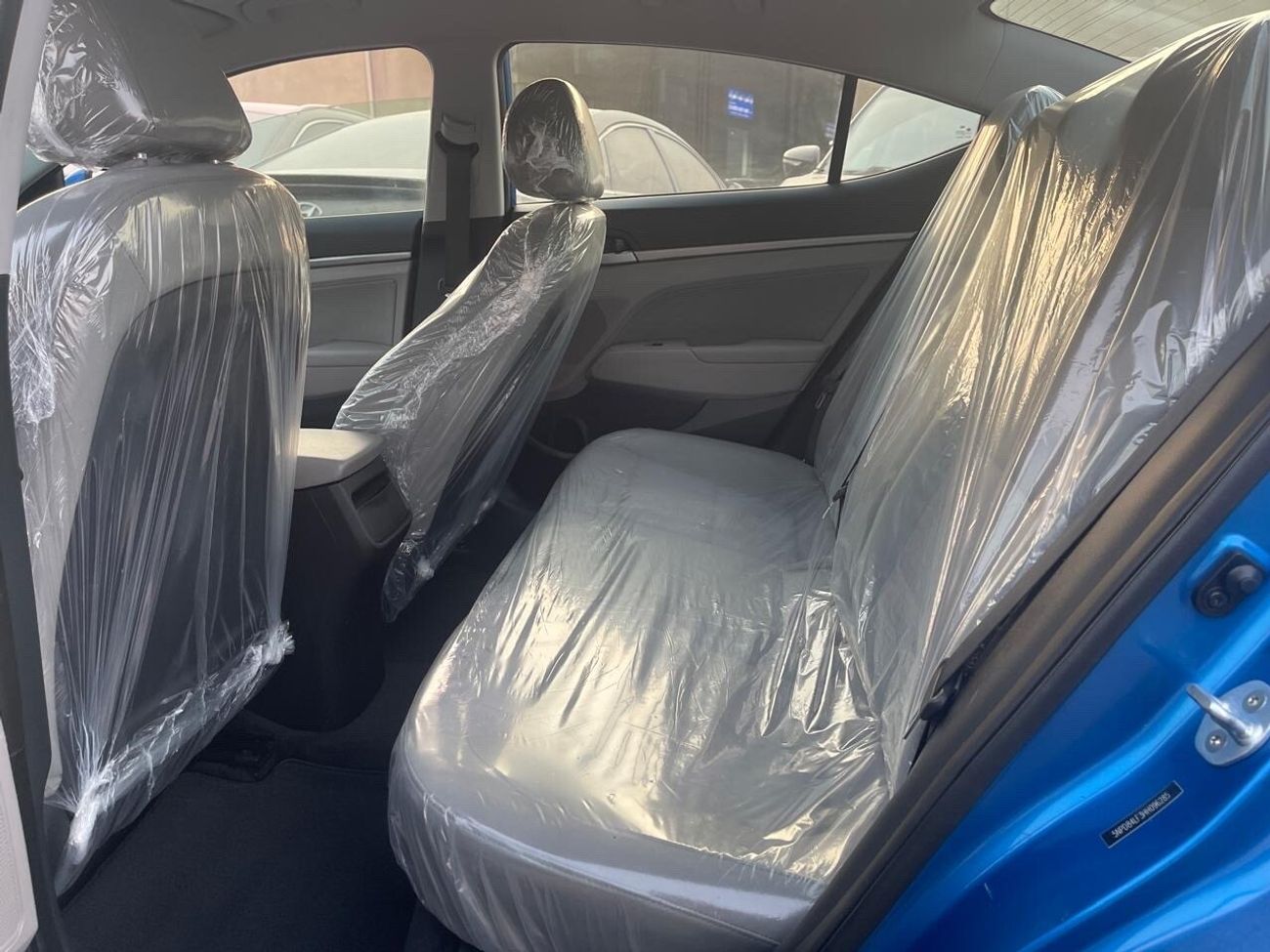 هيونداي إلانترا GL 2.0L