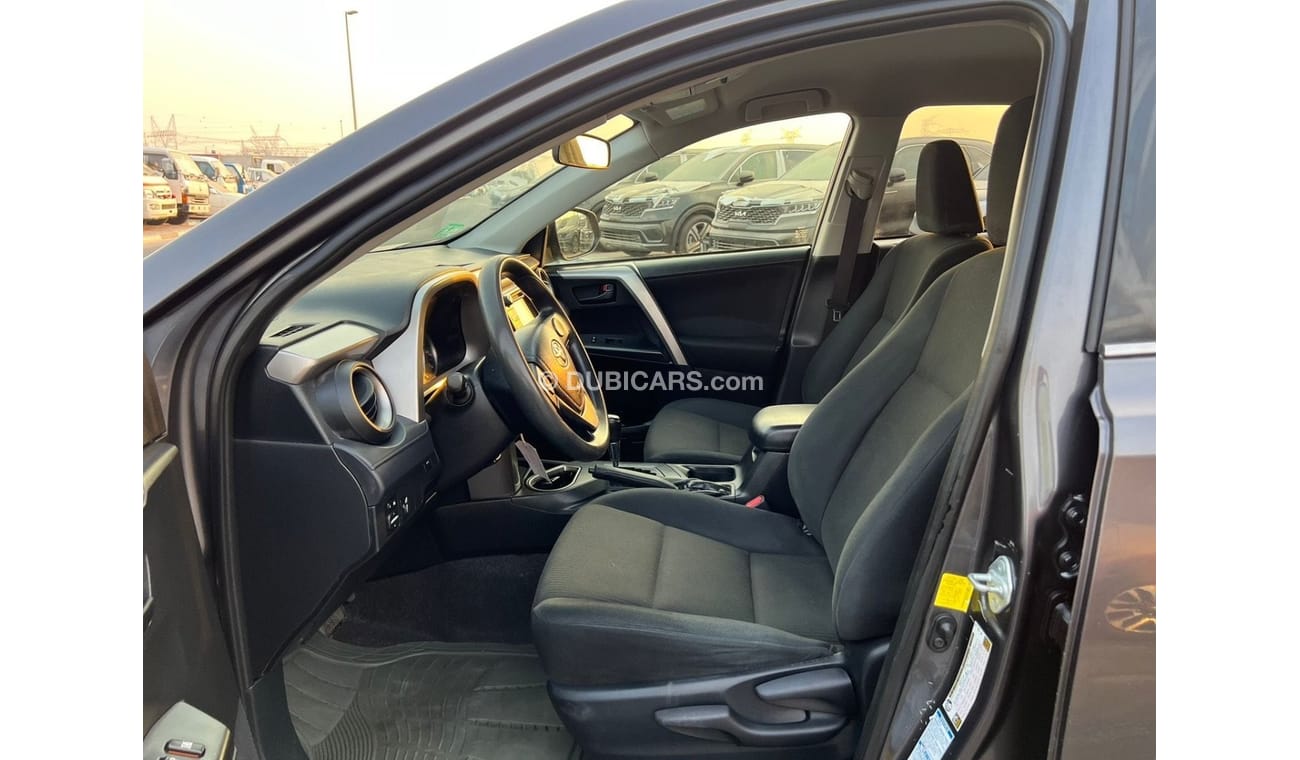 Toyota RAV4 2016 LE RUN AND DRIVE AWD USA IMPORTED