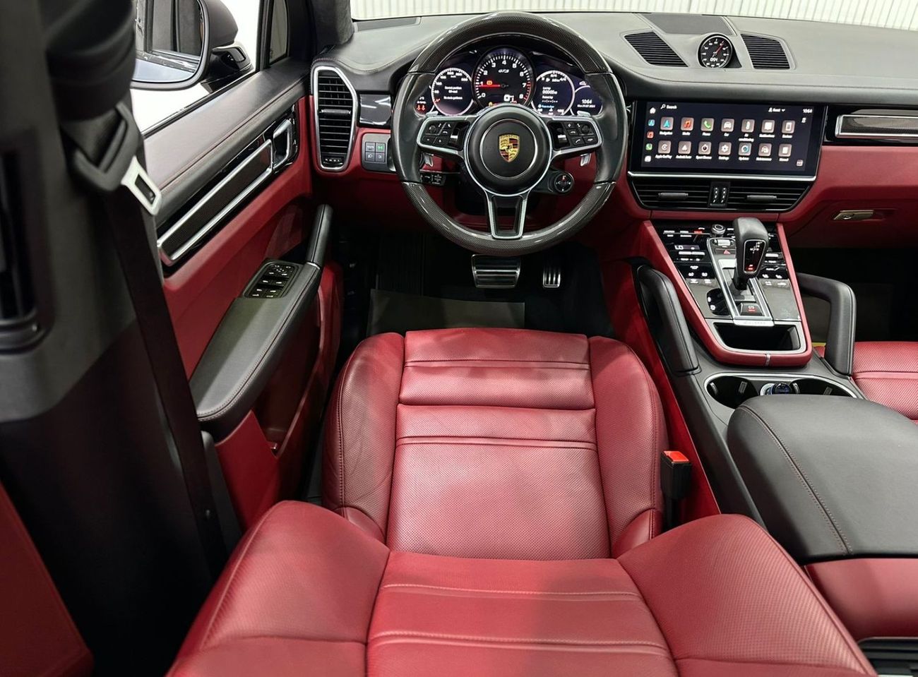 بورش كايان 2022 Porsche Cayenne GTS Coupe, Warranty, Full Porsche Service History, Full Options, Low Kms, GCC