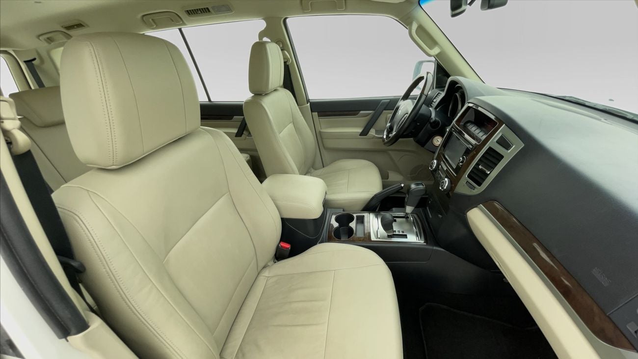 ميتسوبيشي باجيرو GLS HIGHLINE 3.8 | بدون دفعة مقدمة | اختبار القيادة في المنزل