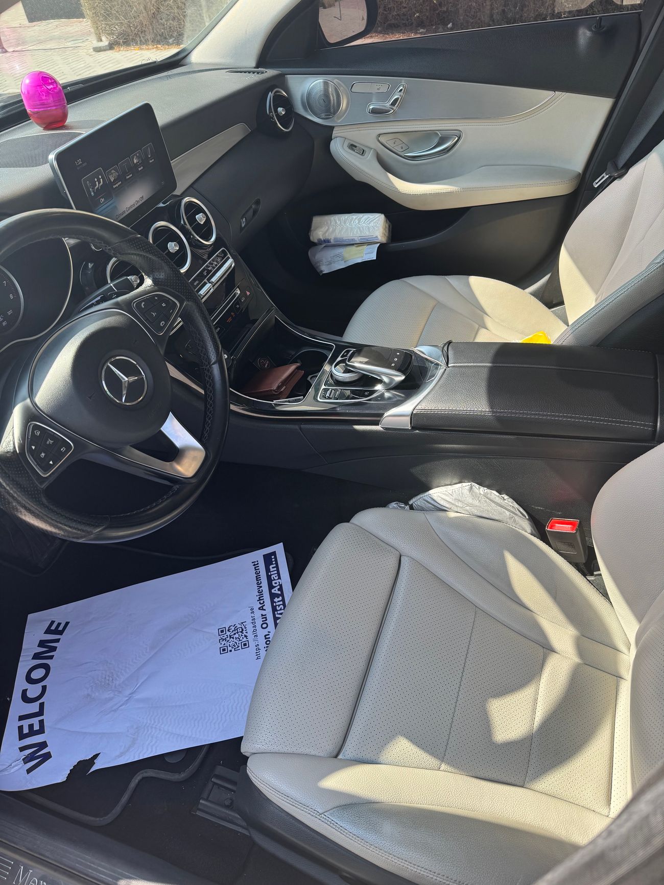 Mercedes-Benz C 300 Std 2.0L (241 HP)