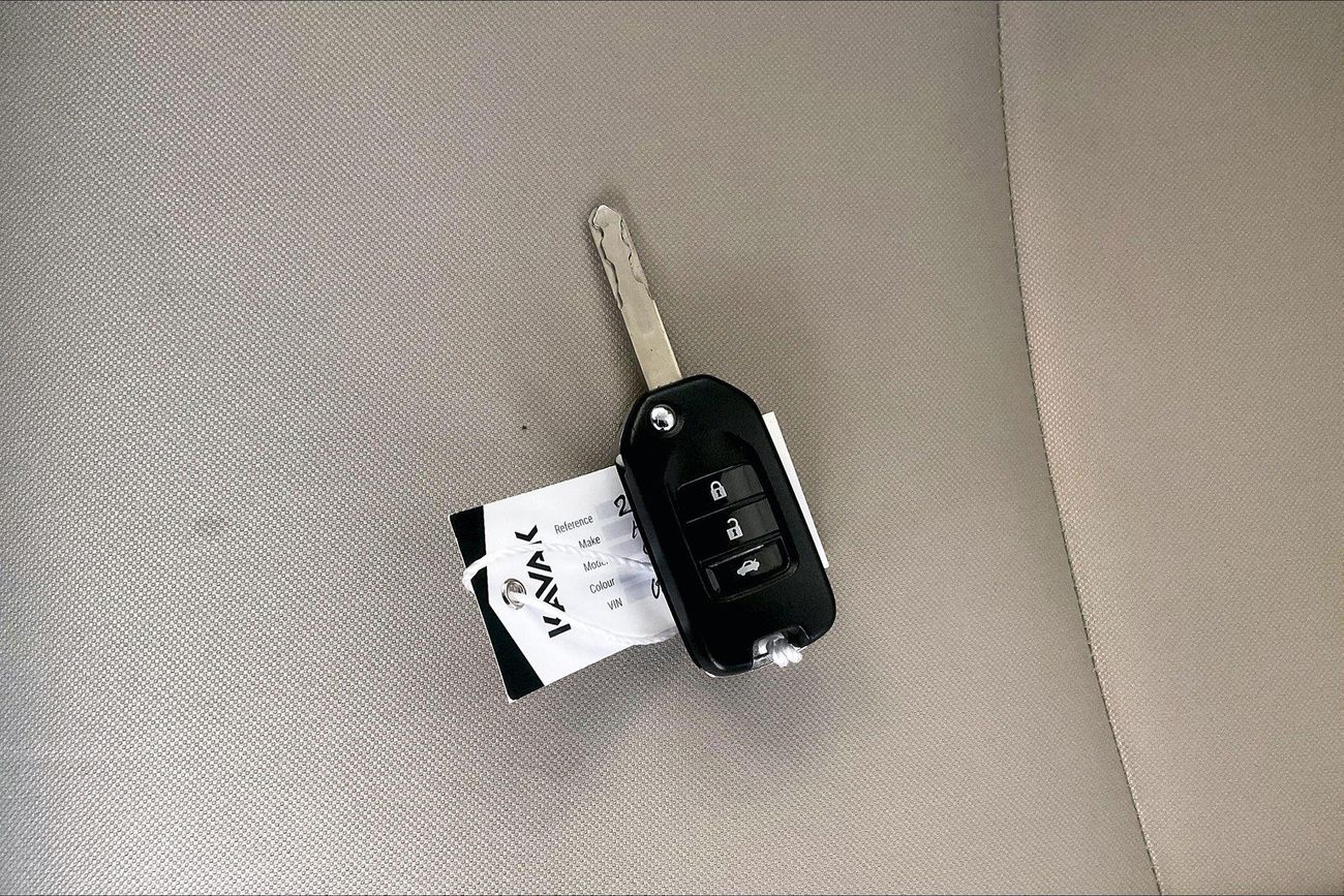 هوندا سيفيك DX | شامل الضمان | 0 ﺪﻔﻋﺓ ﺃﻮﻟﻯ