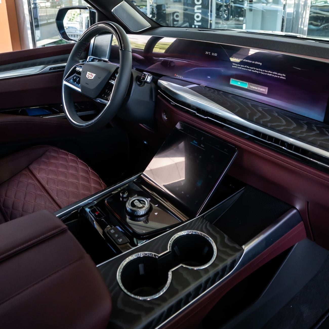 كاديلاك إسكالاد SPORT PLATINUM 2026  CADILLAC ESCALADE SPORT PLATINIUM BRAND NEW