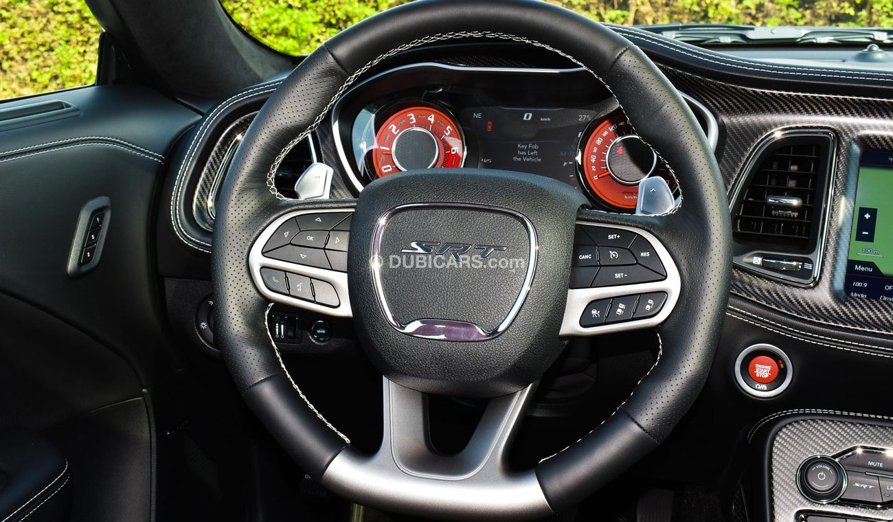 Dodge Challenger SRT