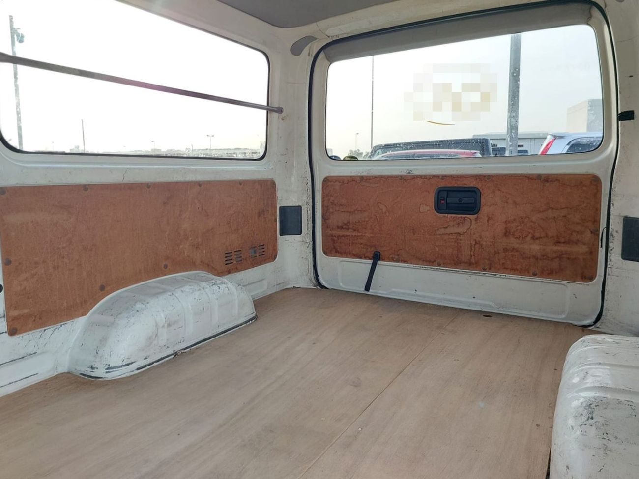 Toyota Hiace TOYOTA HIACE VAN RHD 2015 MODEL 3.0 L DIESEL MANUAL(PM18092)