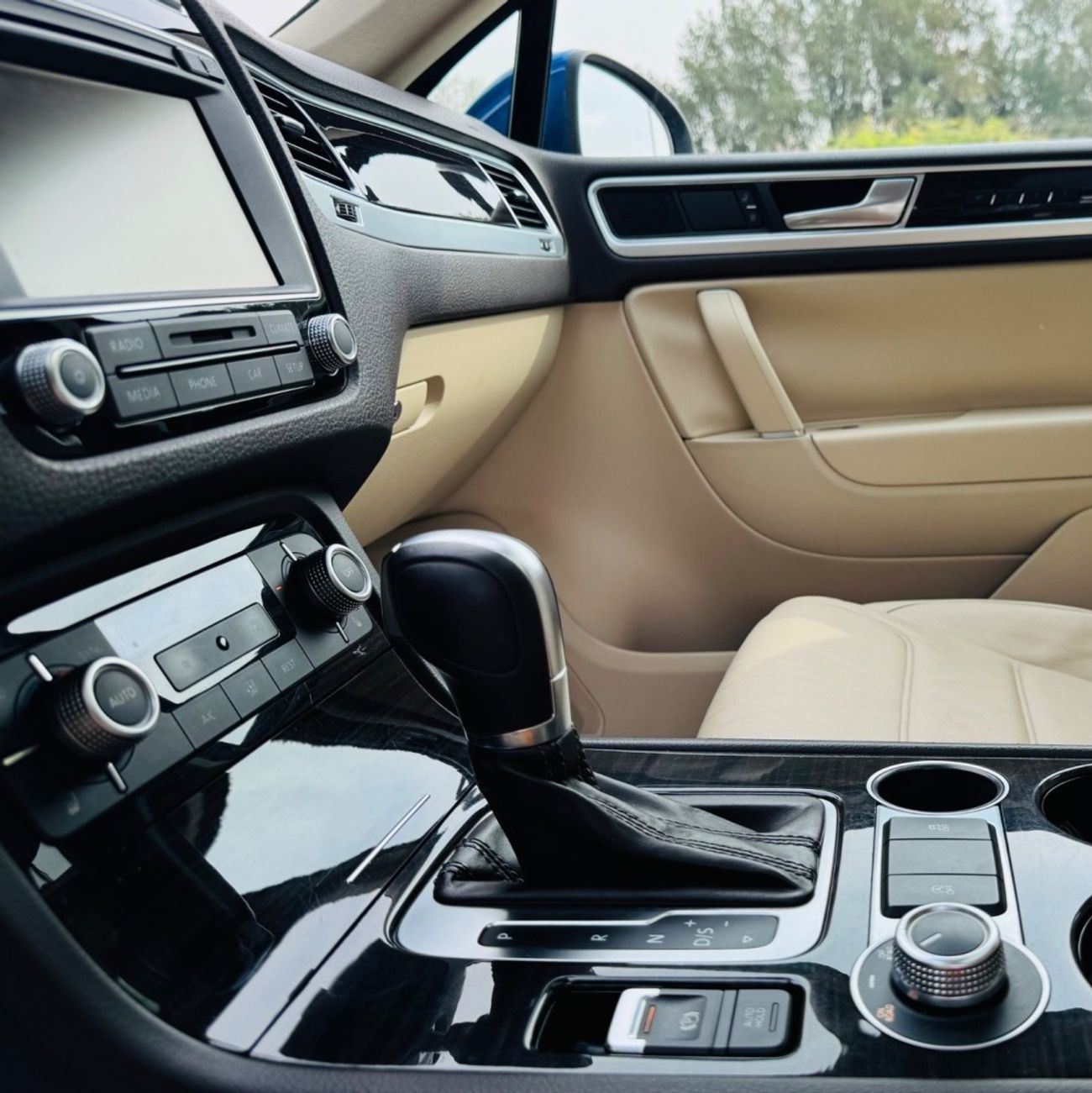 Volkswagen Touareg SEL 3.6L