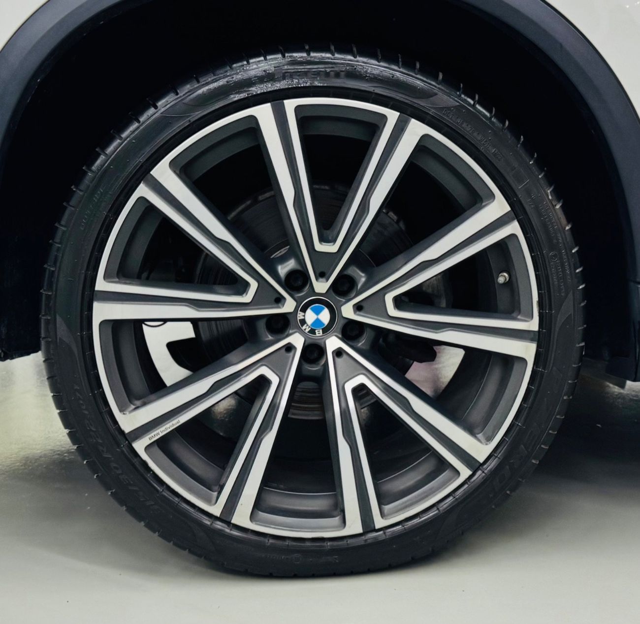 بي أم دبليو X5 50i X اكسكلوسيف