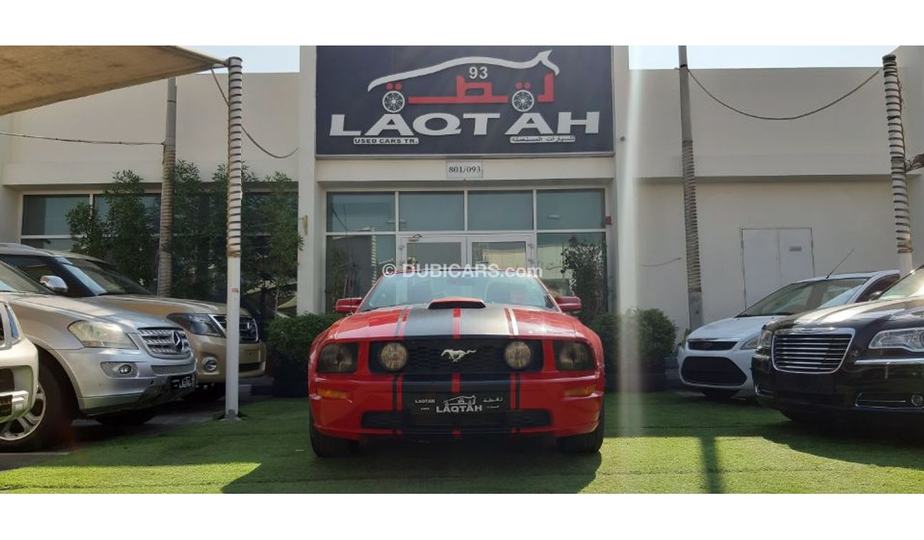 Ford Mustang Gulf 2006 in 8-cylinder condition, in very excellent condition, number one, leather, buying a rear w