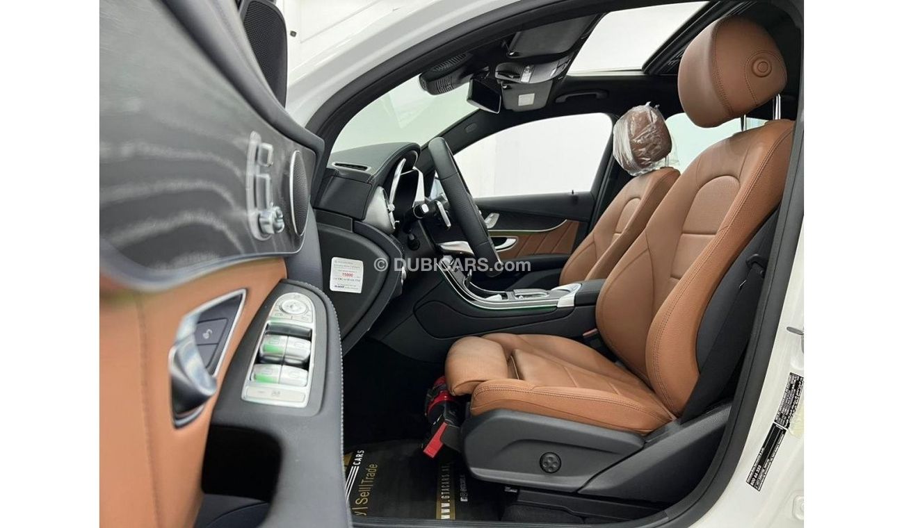 مرسيدس بنز GLC 200 بريميوم * Brand New *2021 Mercedes-Benz GLC200 Coupe AMG, Mercedes Warranty 2027, GCC