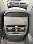 تويوتا كورولا كروس Toyota corolla cross 2.0 whitte 2025 new face