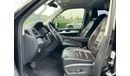 Volkswagen Multivan Hihgline Multivan 2018 GCC V4 // Orginal Paint // Accident Free // 2Keys // Perfect Condition