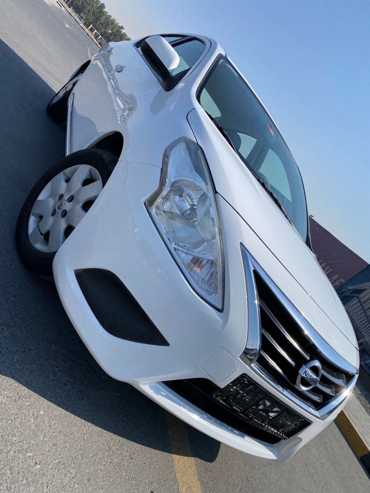 Nissan Sunny SV