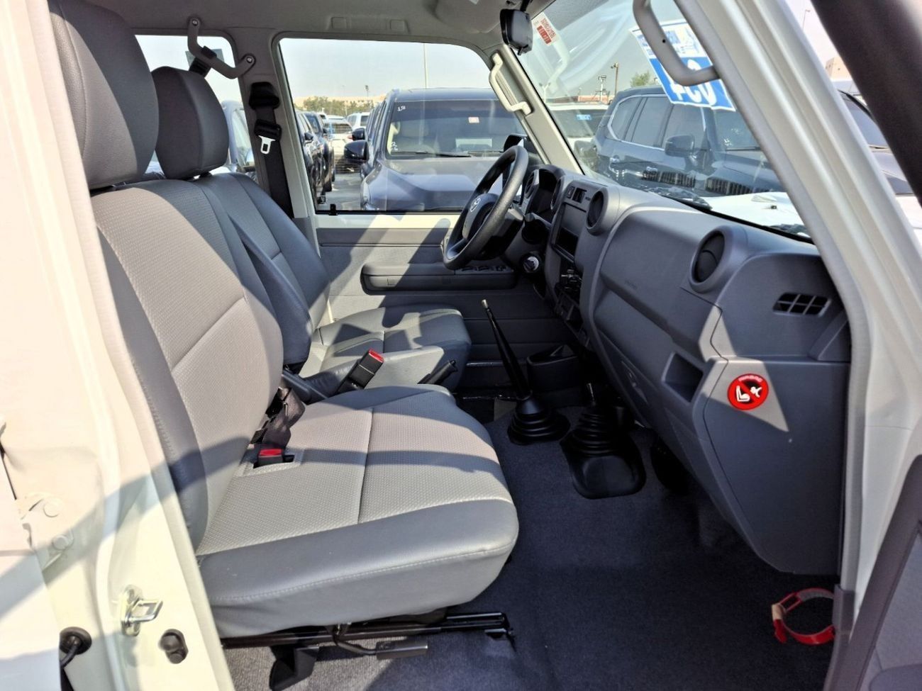 Toyota Land Cruiser 70 5 Door With Diff Lock 4.2L 2025 Diesel (Export Only)