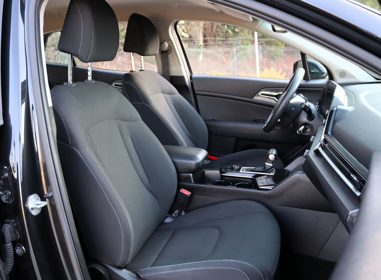 كيا سبورتيج EX 1.6L