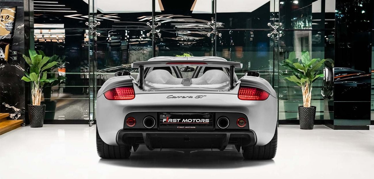 بورش كاريرا جي تي 5.7L V10 Engine